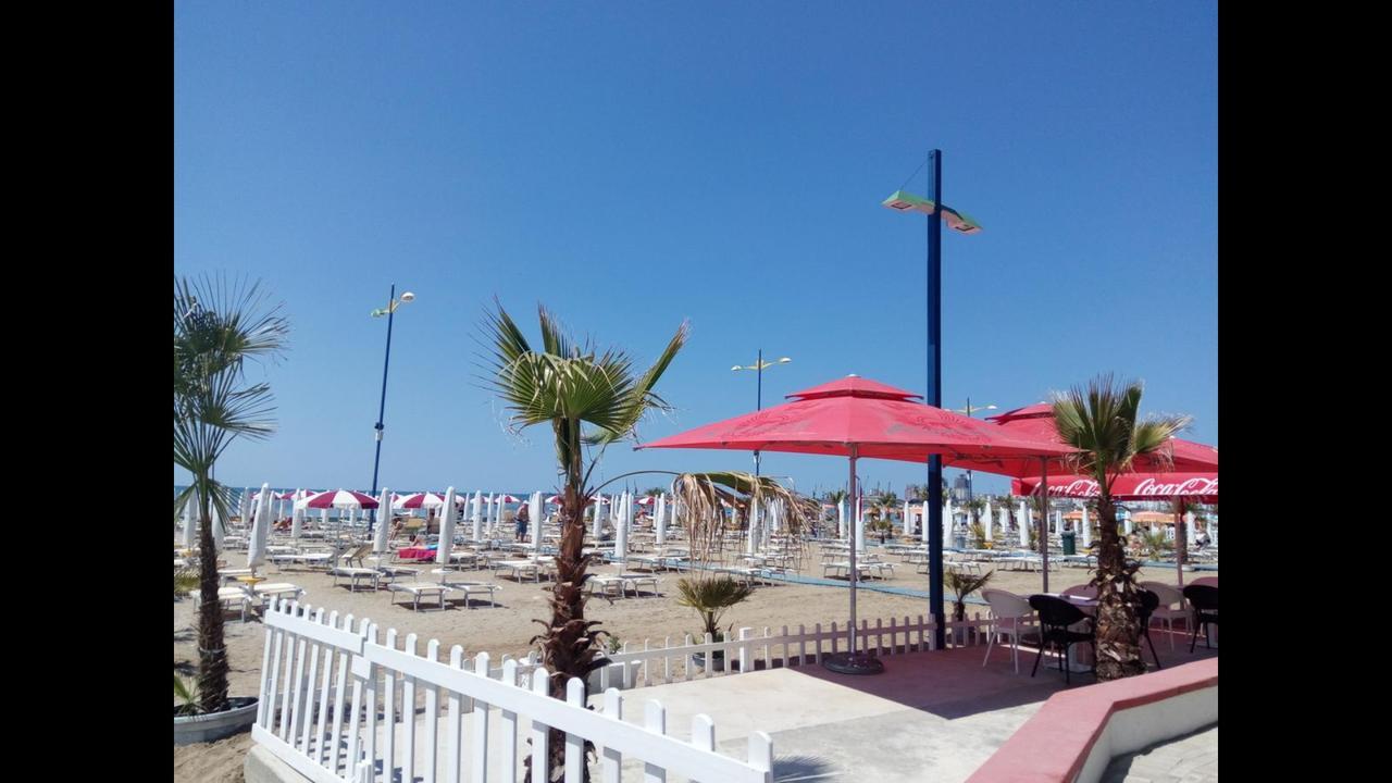 Maksimilian Apartament Δυρράχιο Εξωτερικό φωτογραφία